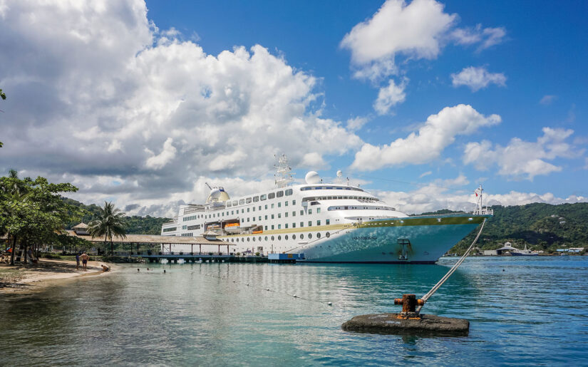 MS HAMBURG Port Antonio Jamaika