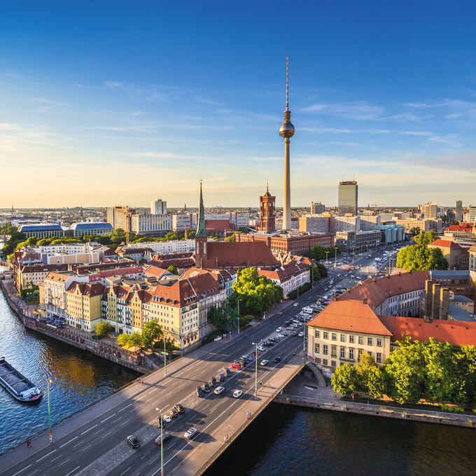 Herbstliche Flussromantik von Berlin nach Hamburg